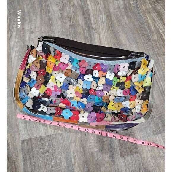 Leather Flower Petal Bohemian Hippie style purse - Picture 3 of 7